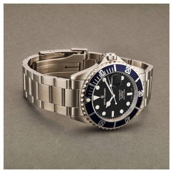 Revue Thommen Diver Men's Automatic Watch 17571.2135