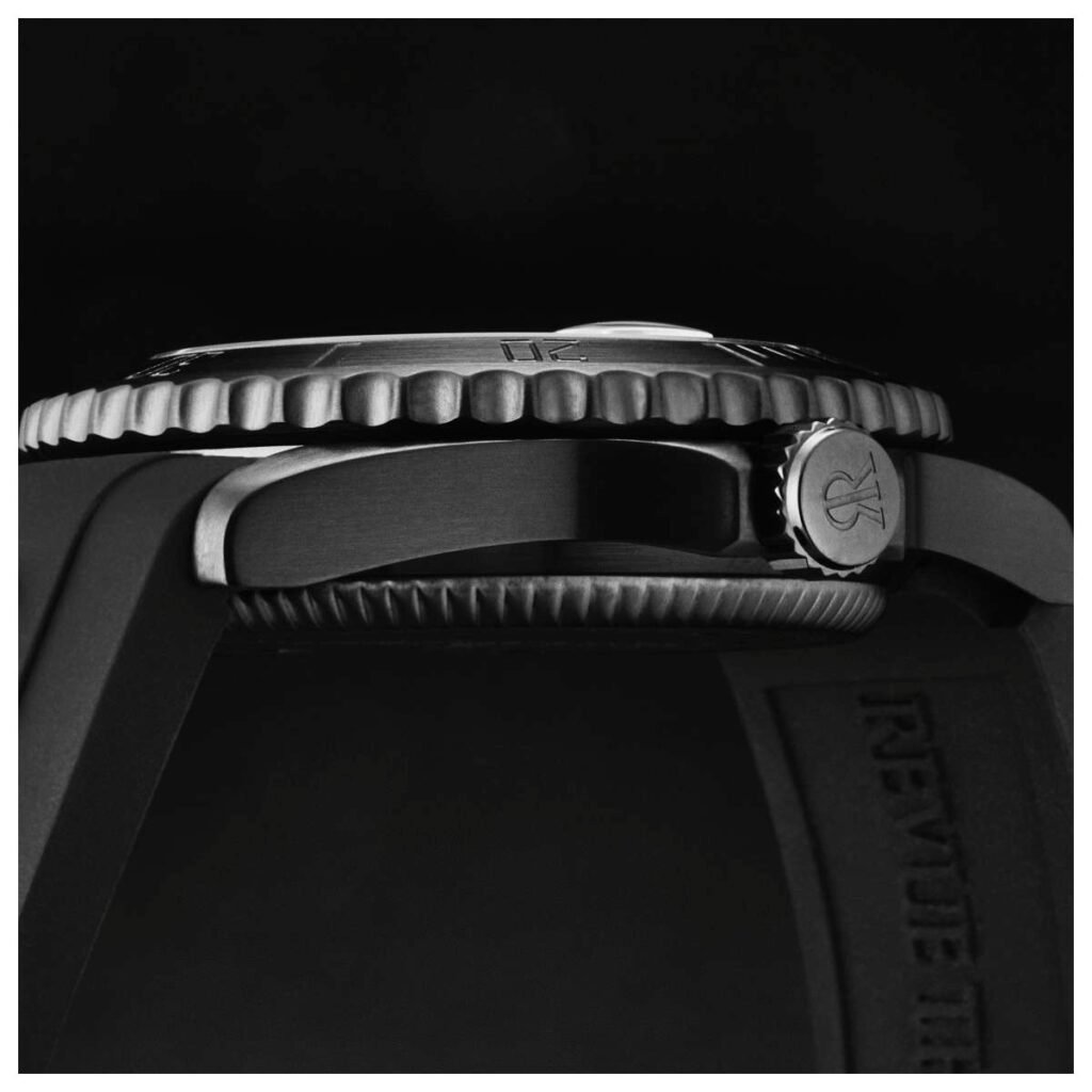Revue Thommen Diver Men's Automatic Watch 17571.2779