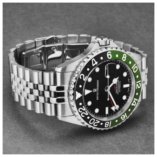 Revue Thommen Diver Men's Automatic Watch 17572.2238